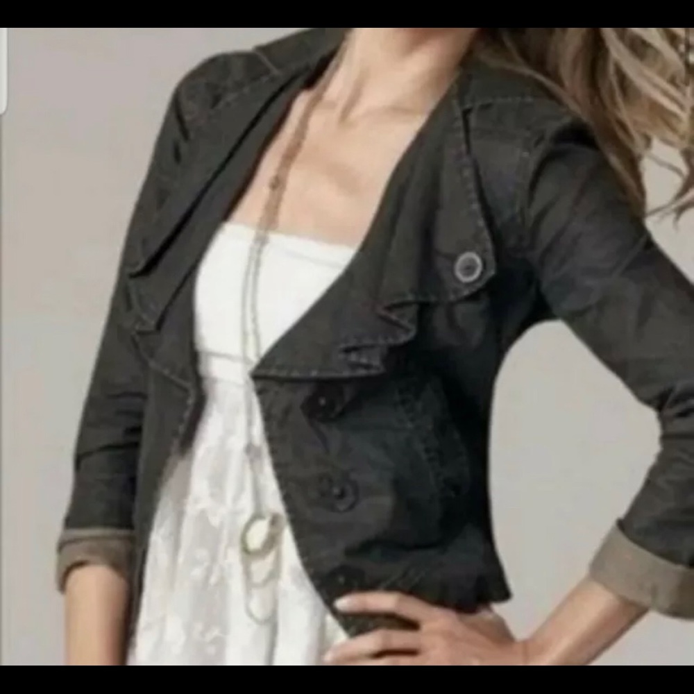 CAbi Black Wax Linen Ruffle Jacket Size Medium